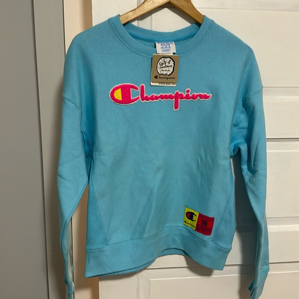 Champion reverse weave fleece sweatshirt!